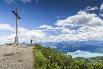 Blick vom Herzogstand auf den Walchensee
