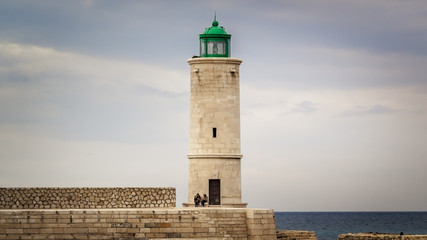 Phare du port de Cassis - Lighthouse at the port of Cassis