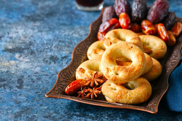 Traditional arabic date ring cookies - kaak bi ajwa, popular cookies for Eid holidays.