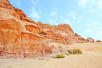 Fototapeta na wymiar Canyon in Wadi Rum