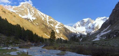 Caucasus valley