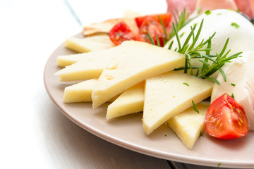 Pecorino romano e mozzarella di bufala campana, Formaggi italiani 
