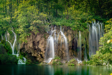 Fototapeta na wymiar Wasserfälle im Nationalpark Plitvicer Seen