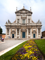 Obraz premium Facade of the Basilica of Santa Maria in Porto in Ravenna, Italy.