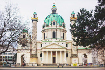 Obraz premium View of Karlskirche, St. Charles Church, a baroque church located on the south side of Karlsplatz in Vienna, Austria, Roman Catholic cathedral