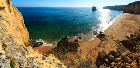 Praia dos Caneiros (Algarve, Portugal).