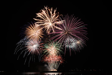 Fototapeta na wymiar Fireworks la-Grande-Motte