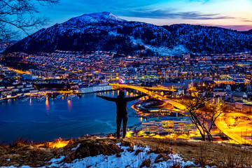 Bergen by night 3