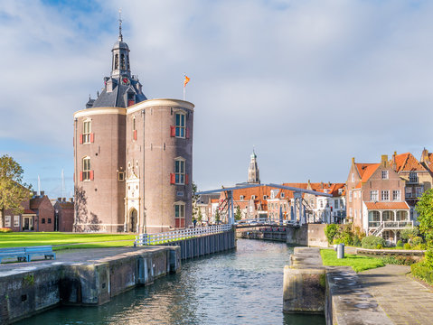 Drommedaris defence tower and bridge in old harbour of Enkhuizen, Netherlands