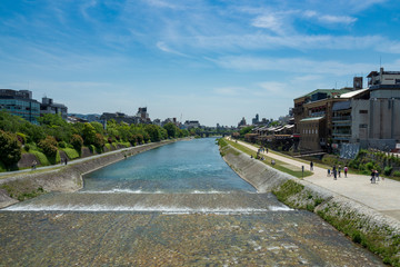 京都三条大橋からの鴨川