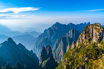 Sunrise in Mount Huangshan, China