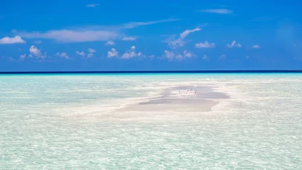 Foto op Canvas Tiny island ocean beach on Maldives © sborisov