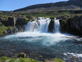 Wasserfall Island