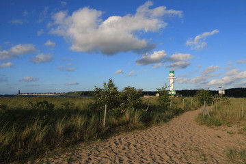 malerischer Weg zum Strand 