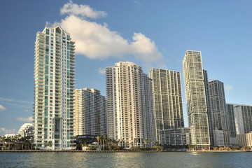 Obraz na płótnie Canvas Florida. Miami. Beautiful high-rise buildings on the shore in a bright sunny day