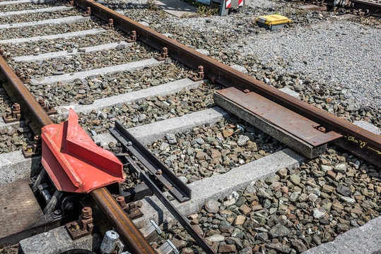 Gleise im Bahnhof