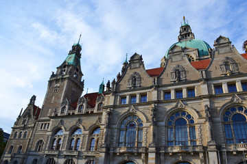 Fototapeta na wymiar New Town Hall in Hanover, Germany