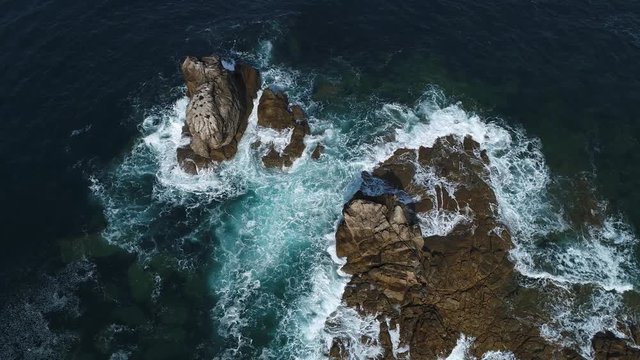 C&ocirc;tes Bretonnes &agrave; Plouguerneau, vue par drone