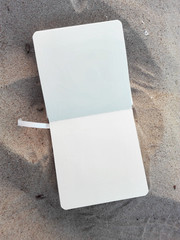 sand notebook - 204815450