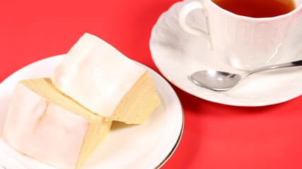 バウムクーヘンと紅茶