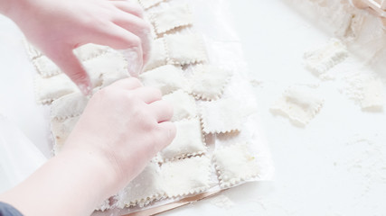 Making raviolis
