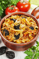 Cabbage stewed with prunes