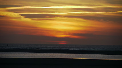 Obraz premium Sonnenuntergang auf Borkum