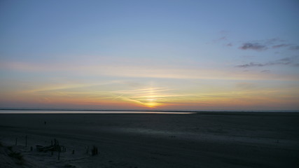 Obraz premium Sonnenuntergang auf Borkum