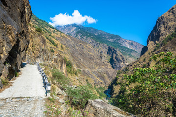 Fototapeta na wymiar Mountain road in the Himalayas, Nepal.