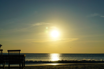 Dinner arrangement by the sea