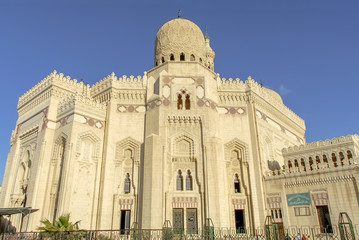 Fototapeta na wymiar Alexandria, Egypt, 21 February 2018: Alexandria, Egypt, 21 February 2018: Abu al-Abbas al-Mursi Mosque