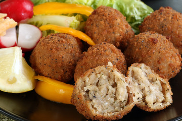 mushroom and mozarella arancini