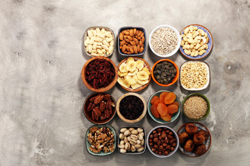 Composition with dried fruits and assorted healthy nuts