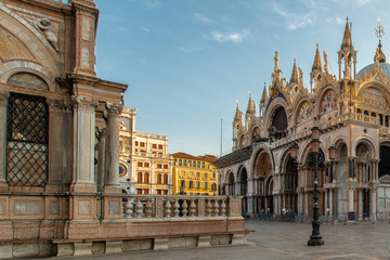 Fototapeta na wymiar A lantern in Venice in front of the basilica on Piazza San Marco
