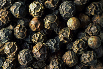 Composition of black peppercorns