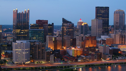 Pittsburgh, Pennsylvania city center at twilight