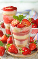 Layered dessert with strawberries