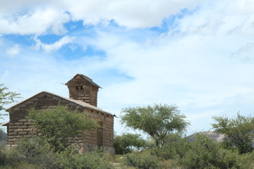 Fototapeta premium Carretera y paisaje. Jujuy, Humahuaca