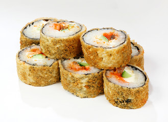 Warm rolls Tamasi (fried salmon, spice sauce, masago, philadelphia cheese, cucumber, tomato)