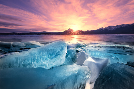 Dawn Breaks, Ice Breaks, Abraham Lake, Alberta, Canadian Rockies