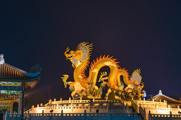dragon statue is commonly found in Chinese temple 
