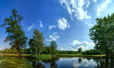 Fototapeta na wymiar Stadtpark von Papenburg, Ostfriesland