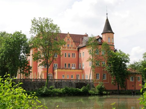 Taufkirchen - Wasserschloss