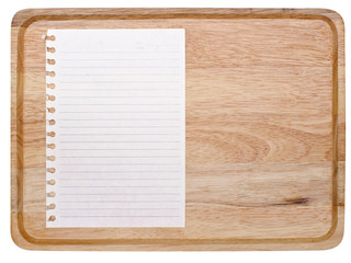 empty wooden plate with paper