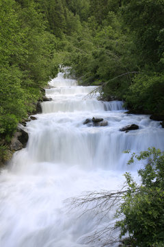Wasserfall in Schlanders, softig, S&uuml;dtirol, Italien, Europa
