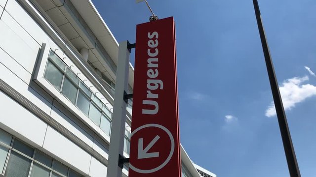 Panneau urgences de l'h&ocirc;pital George Pompidou &agrave; Paris