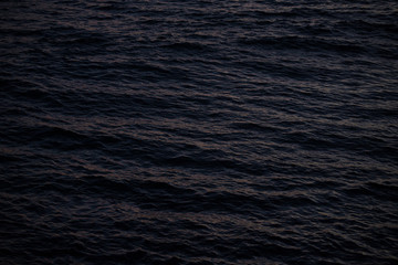 Calming ocean ripples