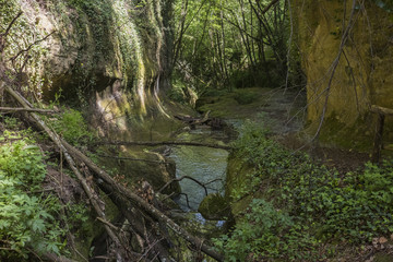 Abbazia di San Liberatore a Majella, Serramonacesca
