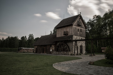 Die schwarze Krabat Mühle von Schwarzkollm
