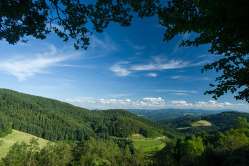 Blick über den mittleren Schwarzwald